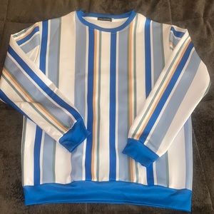 BRAND NEW LIGHTWEIGHT STRIPED JOHN HANCOCK SWEATER. SIZE MEDIUM